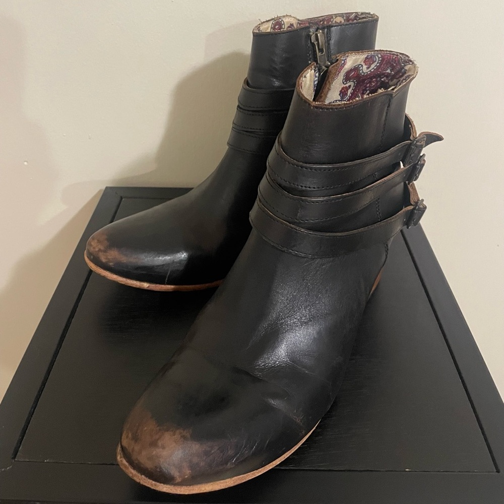 Freebird Distressed Black Leather Ankle Boots